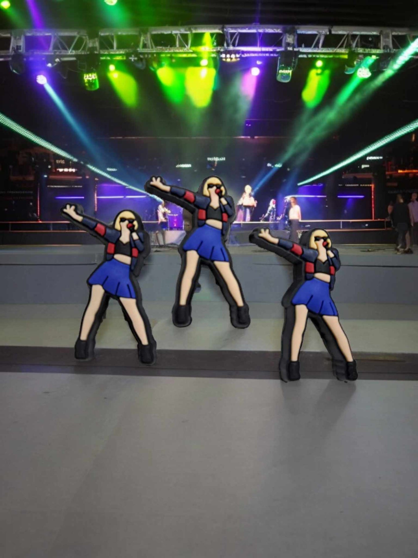 Taylor Swift Singing in Blue Skirt Full Body Silicone Focal Bead - 0956