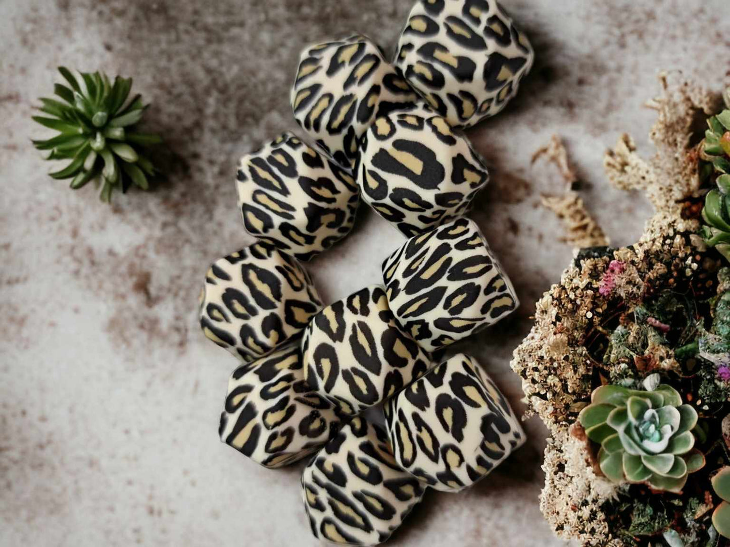 Hexagon Shape: Brown Leopard Print - 19mm Silicone Bubblegum Beads - 1074