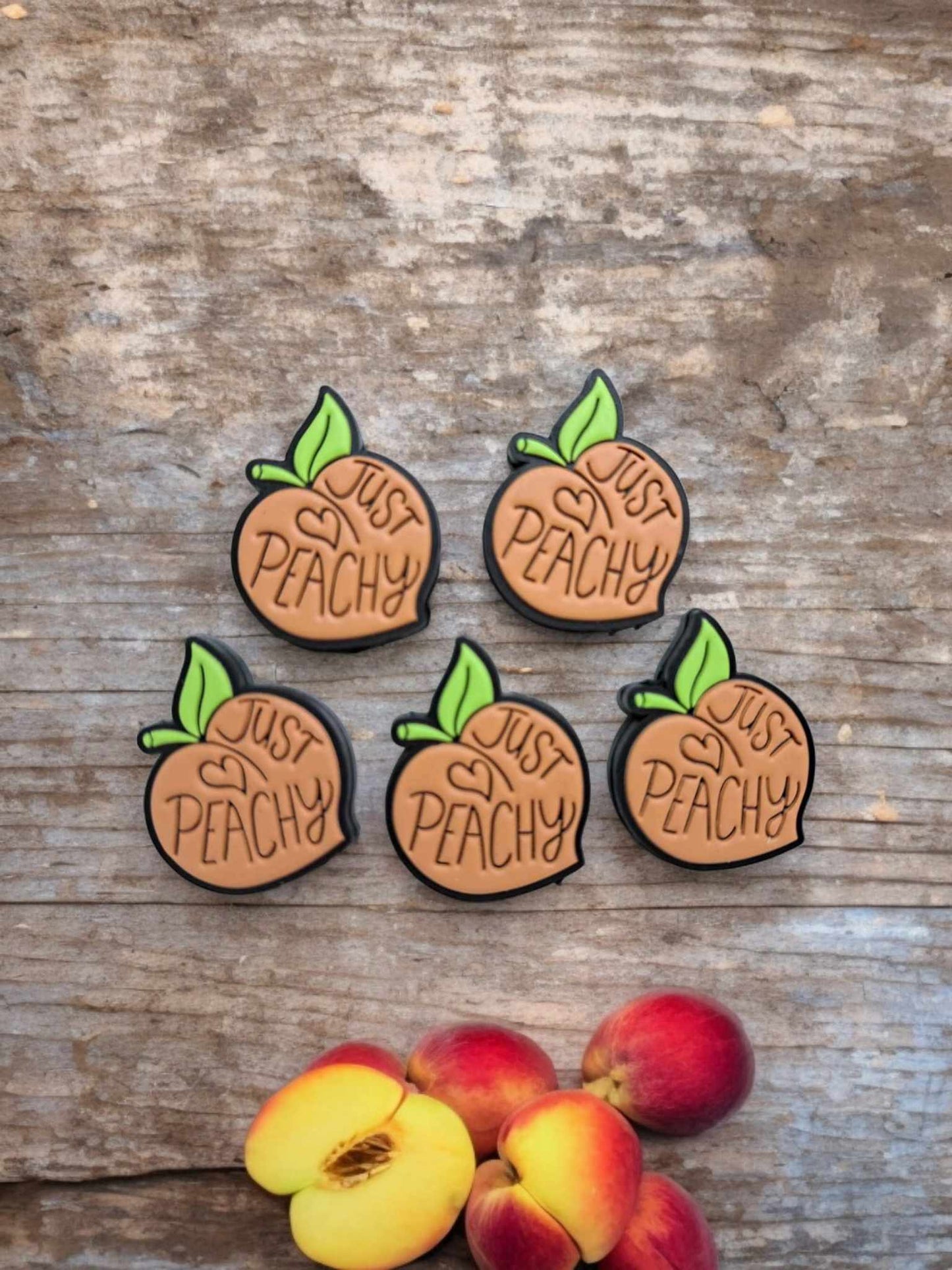 Just Peachy: Peach with Leaf Silicone Focal Bead - 0858