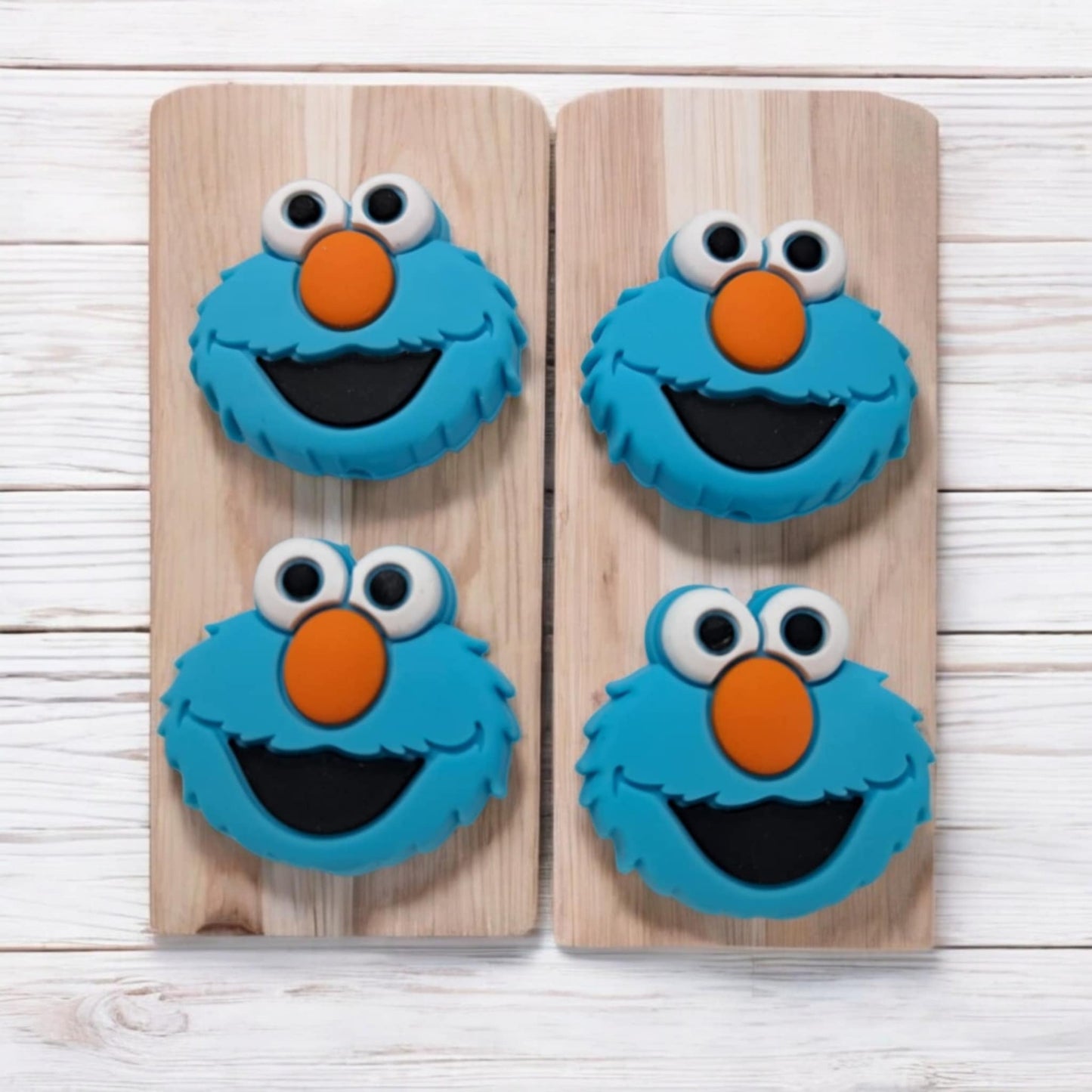 Cookie Monster Face: Sesame Street Muppet Silicone Focal Bead