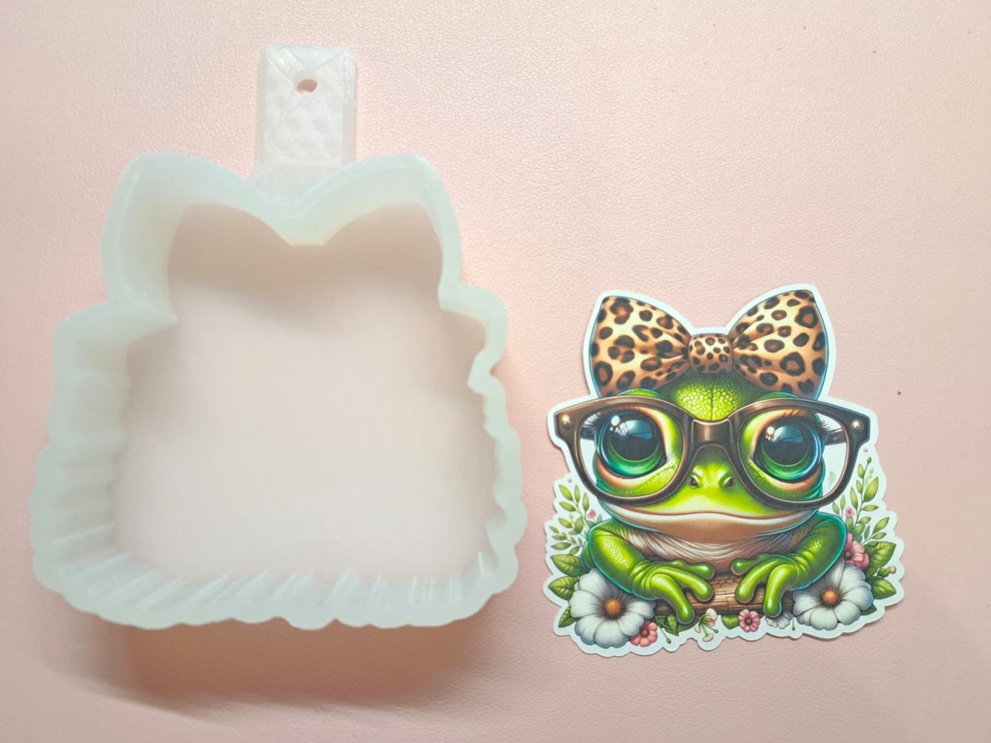 Cute Frog Leopard Print Bow Cardstock Silicone Mold, Aroma Bead Molds, Car Freshies, Premium Cardstock Images