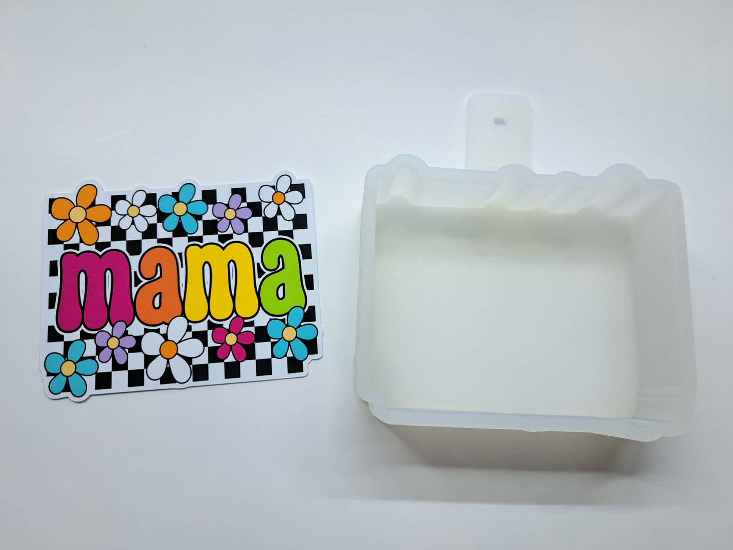 Retro Mama & Names with Daisies Cardstock Silicone Mold, Aroma Bead Molds, Premium Cardstock Images