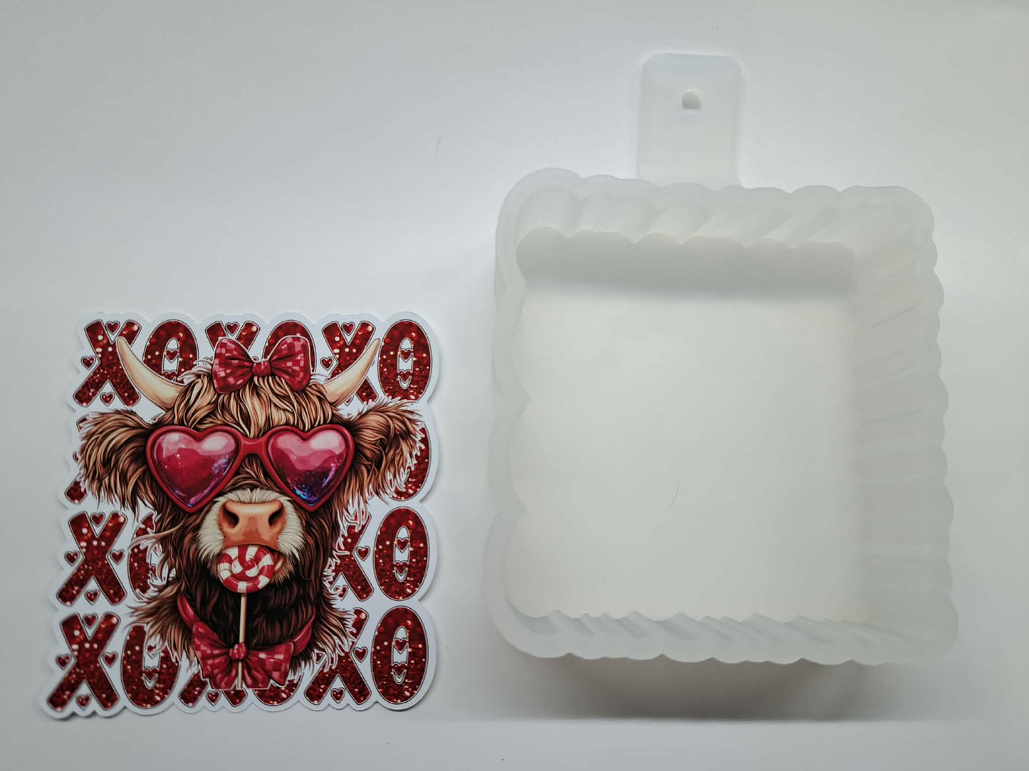 XOXO Valentine Highland Cow Cardstock Silicone Mold, Aroma Bead Molds, Premium Cardstock Images