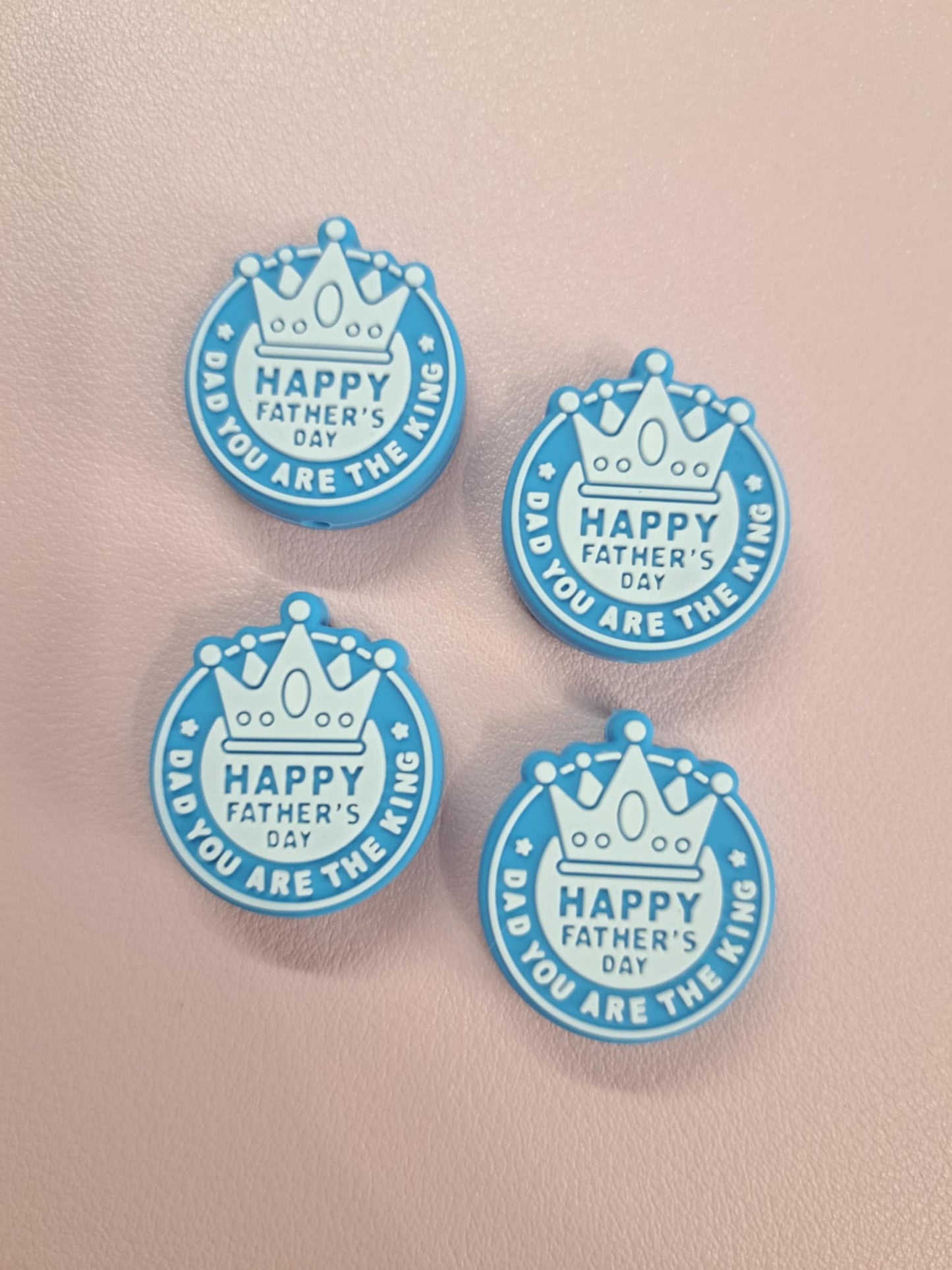 Happy Father's Day: Dad You Are The King Silicone Focal Bead