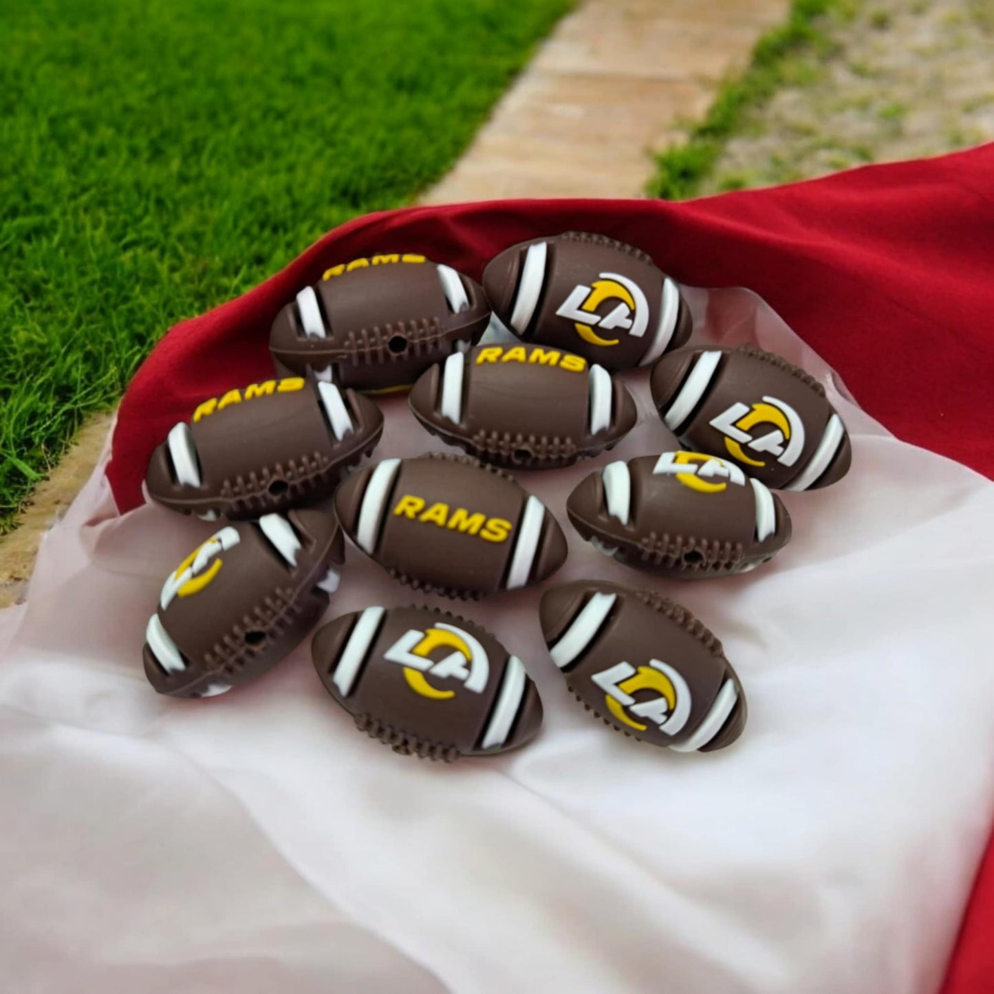 NFL Football Teams  - (Large) 17mm Silicone Bead