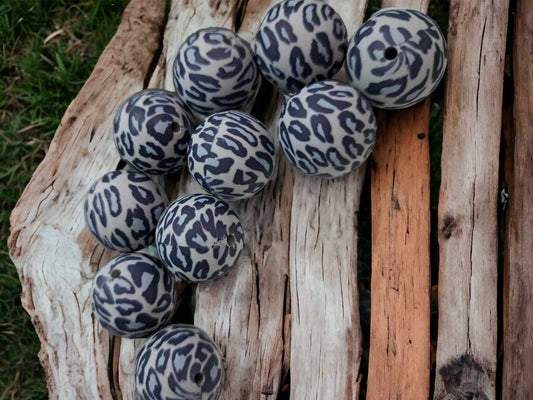 Blue Leopard 19mm Round Silicone Bubblegum Beads - 1073
