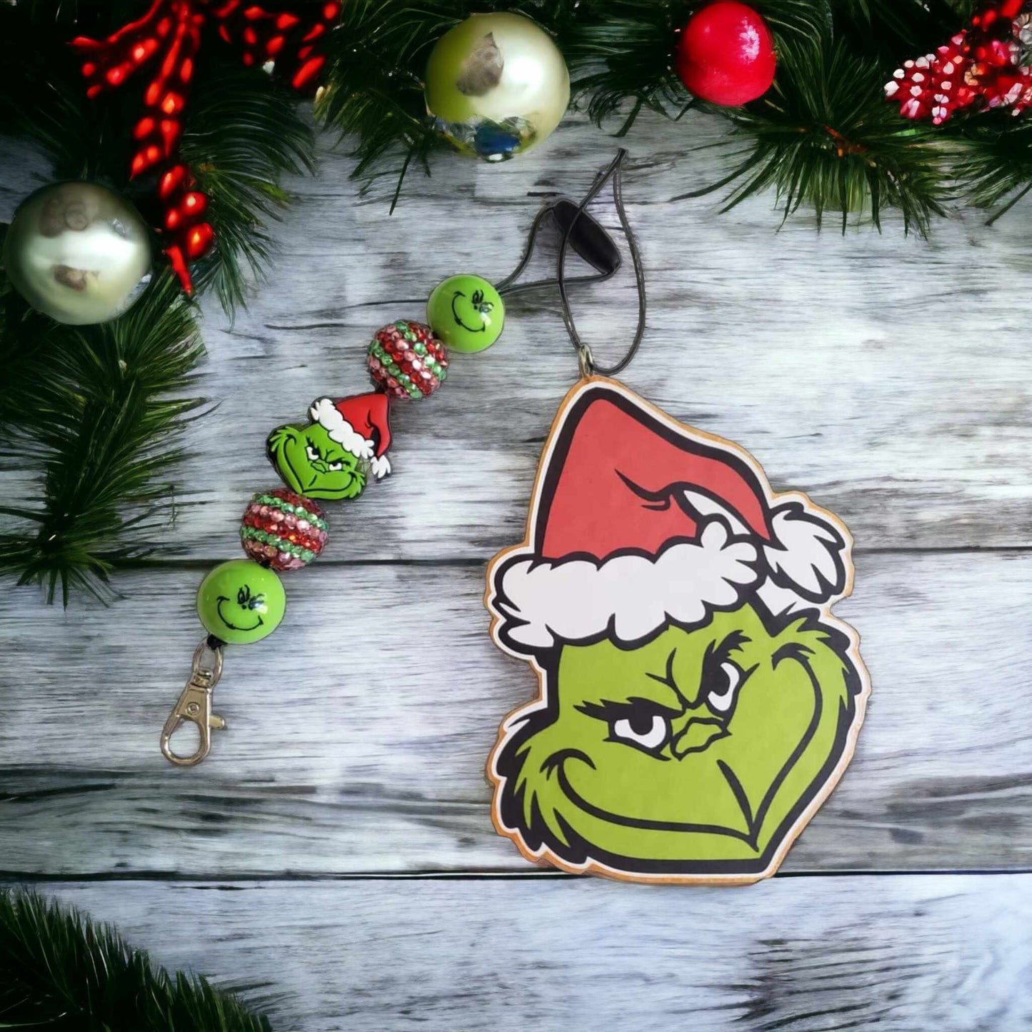 Grinch Head/Mean One with Red Santa Hat Silicone Focal Bead 0012
