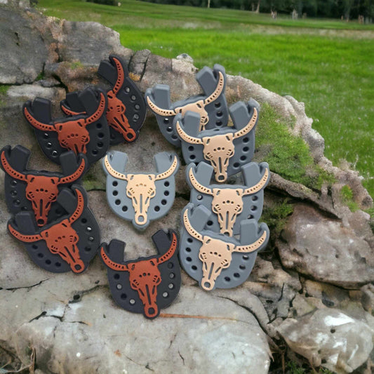 Bull Skull w/Horseshoe Silicone Focal Bead - 0093