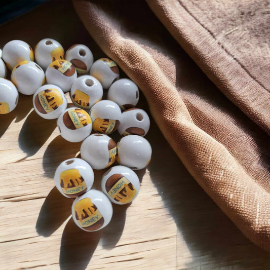 Honey Pot 15mm Wood Printed Beads - 1028