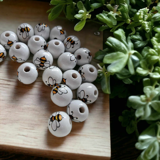 Bumblebee 15mm Wood Printed Beads - 1030
