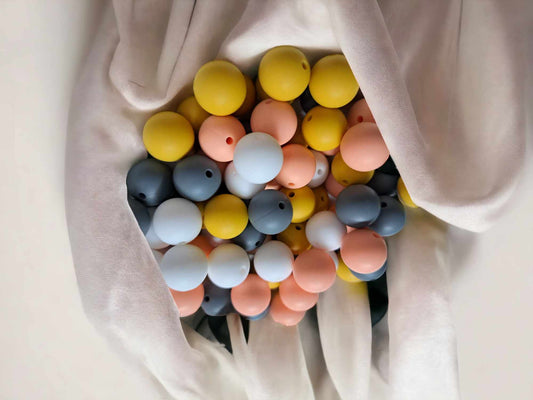 Gray, Yellow, Peach, and White Mix (4 Piece Mix) - 15mm Silicone Bubblegum Beads - 1041