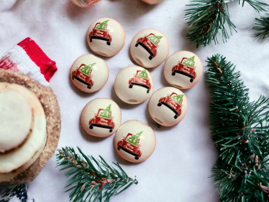 Red Farm Truck with Christmas Tree 15mm Wood Printed Beads - 1026