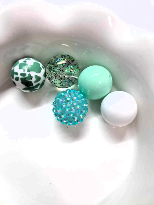 Mint Green Chunky Mix (5 Piece Mix) - 20mm Acrylic Bubblegum Beads - 1078