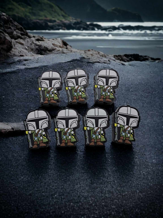 Mandalorian with Helmet Full Body Silicone Focal Bead - 0555