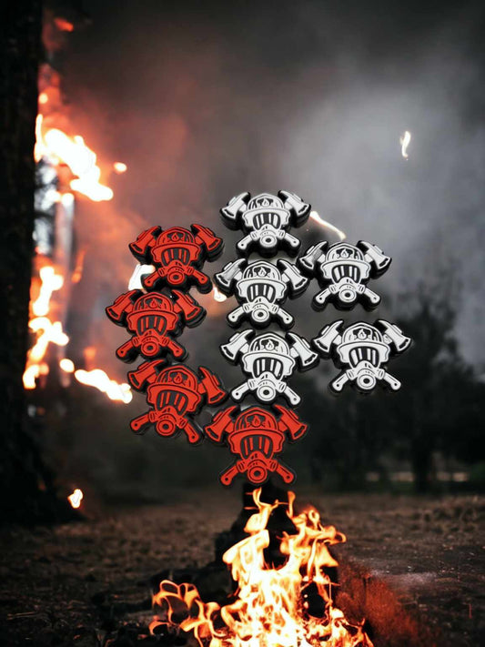 Firefighter Face Shield/Mask and Axes Silicone Focal Bead - 0579