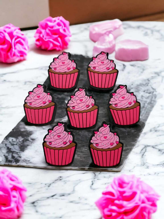 Cupcake with Pink Icing and Hearts Silicone Focal Bead - 0674