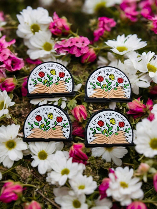 Grow Your Mind: Open Book with Flowers Silicone Focal Bead - 0833