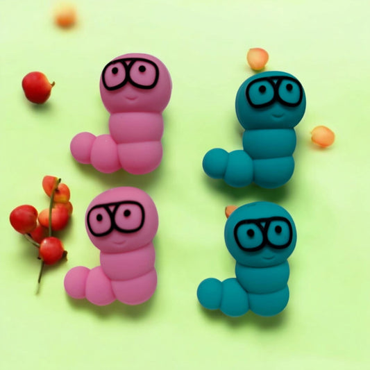 3D Worm With Glasses Silicone Focal Bead