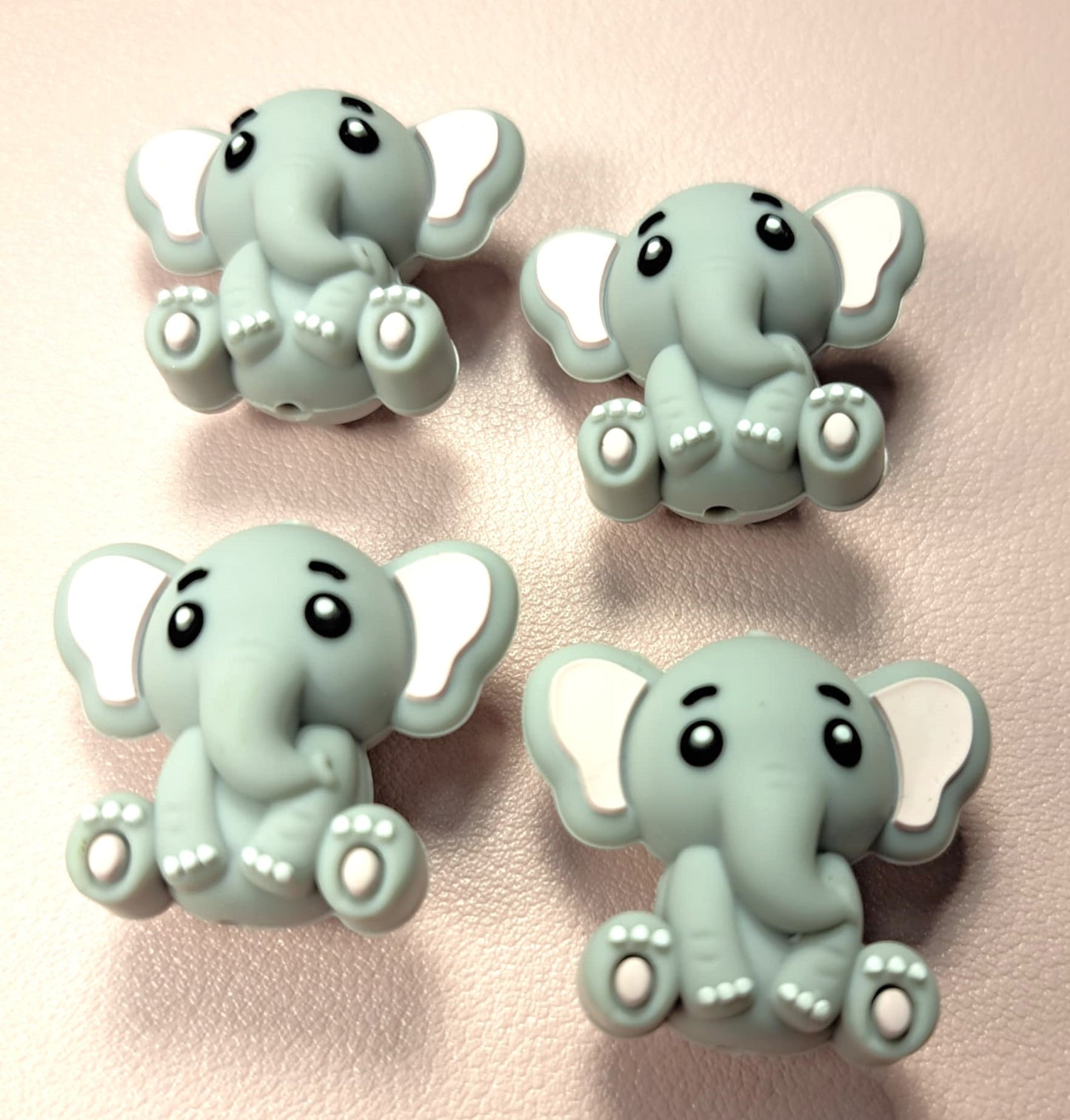 Gray Elephant 3D Full Body Silicone Focal Bead