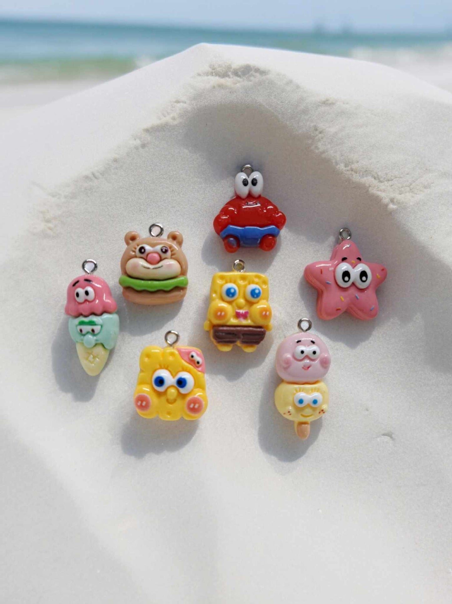 SpongeBob & Friends: Style 1 Flat Back Resin Charm with eye hook - 3013