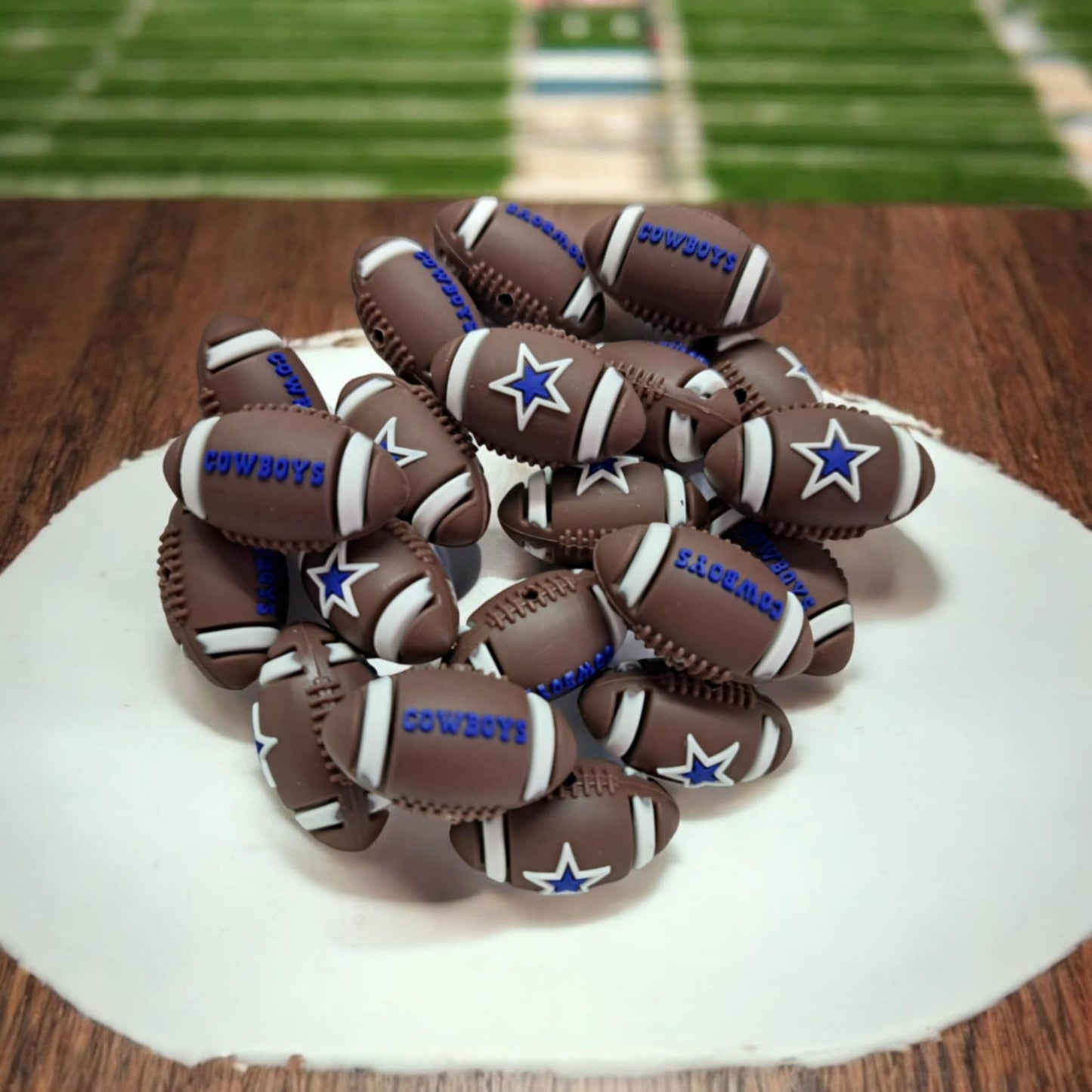 NFL Football Teams  - (Large) 17mm Silicone Bead