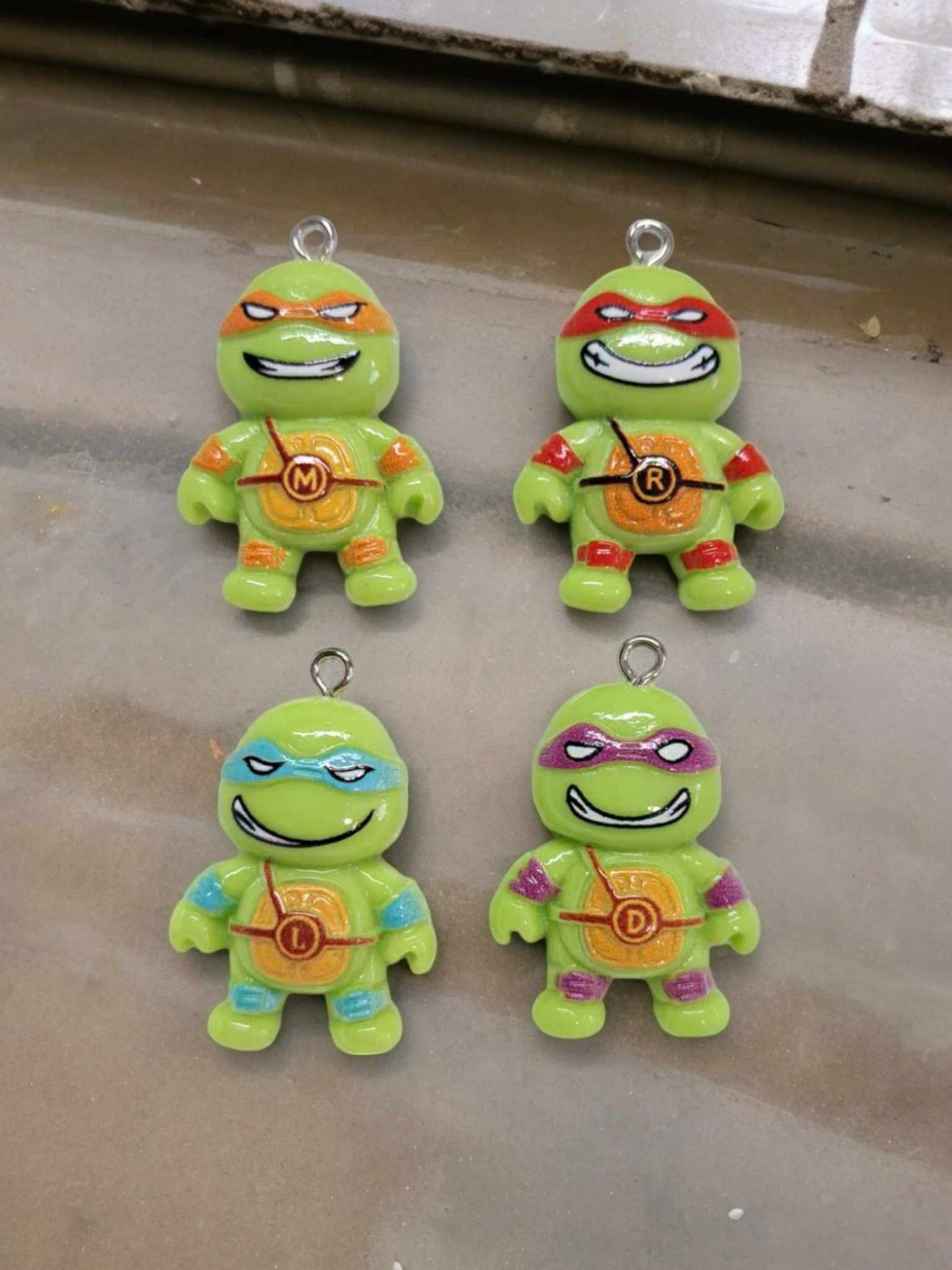 Cartoon Characters & Friends Flat Back Resin Charm with eye hook - 3016