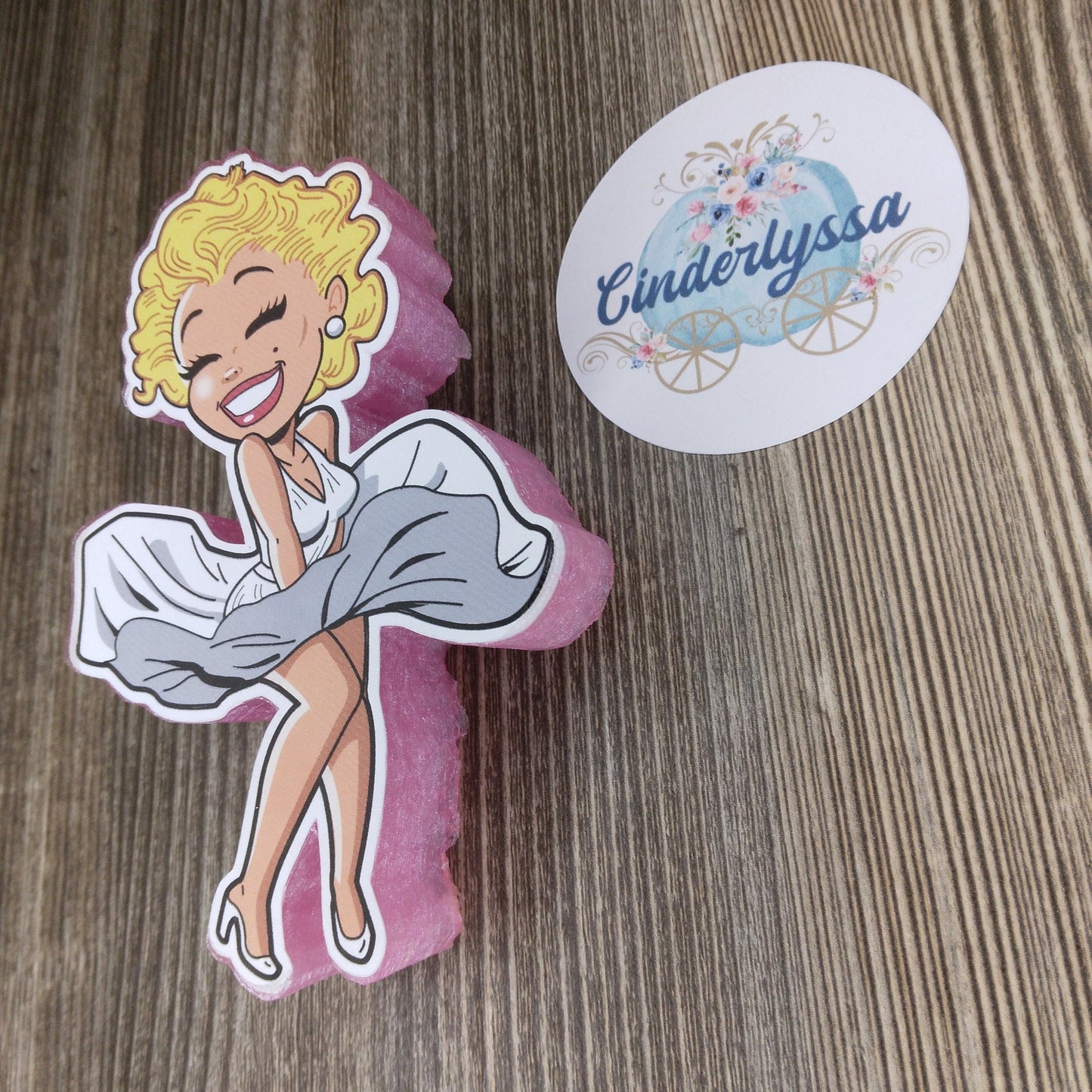 Large Marilyn Cardstock Silicone Mold, Aroma Bead Molds, Vent Clip, Premium Cardstock Images